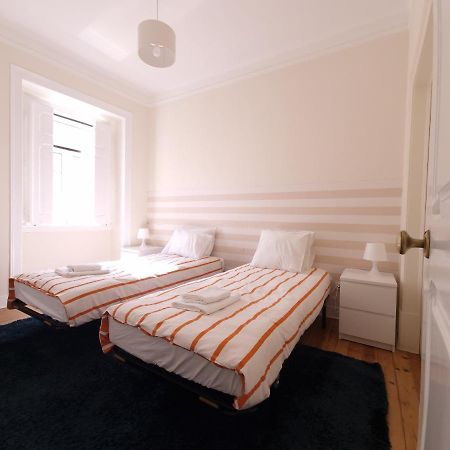 New! Cozy Apartment In The Center Lisbon Exterior photo