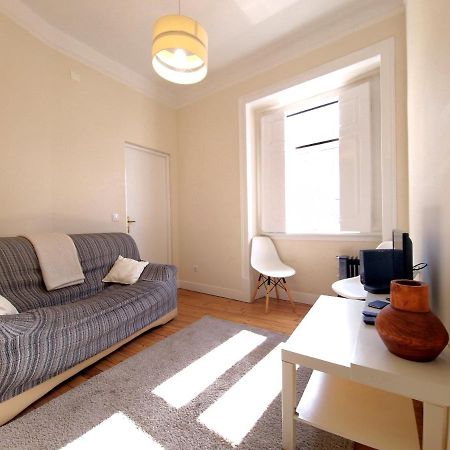 New! Cozy Apartment In The Center Lisbon Exterior photo
